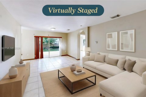 Купить виллу или дом в Хомстед, Флорида 3 спальни, 148.64м2, № 2048098 - фото 8