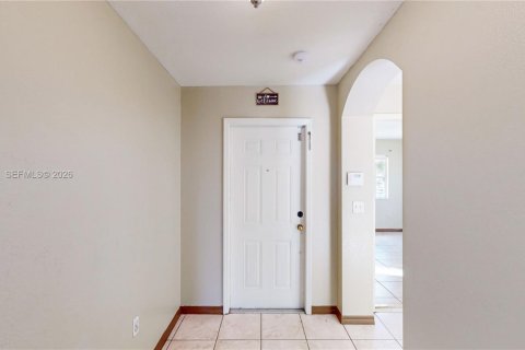 Купить виллу или дом в Хомстед, Флорида 3 спальни, 148.64м2, № 2048098 - фото 6