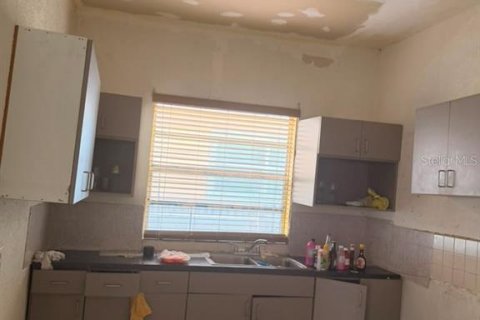 Villa ou maison à vendre à Tampa, Floride: 2 chambres, 98.1 m2 № 2389268 - photo 4