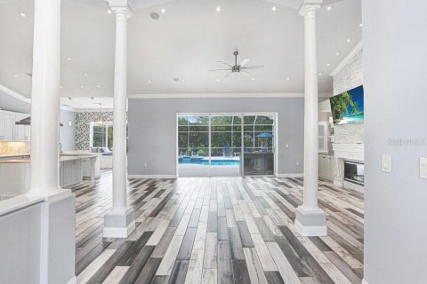 Villa ou maison à vendre à Wesley Chapel, Floride: 4 chambres, 255.85 m2 № 2142945 - photo 6