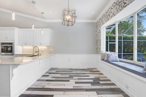Villa ou maison à vendre à Wesley Chapel, Floride: 4 chambres, 255.85 m2 № 2142945 - photo 21