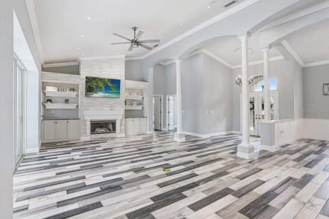 Villa ou maison à vendre à Wesley Chapel, Floride: 4 chambres, 255.85 m2 № 2142945 - photo 9