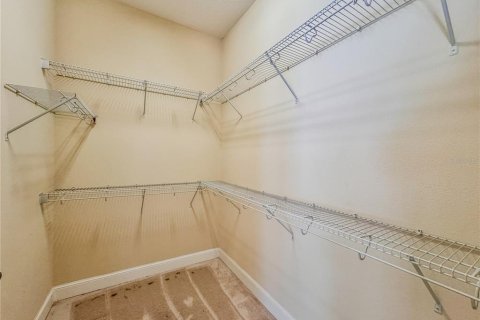 Townhouse in Windermere, Florida 4 bedrooms, 170.38 sq.m. № 1833327 - photo 28