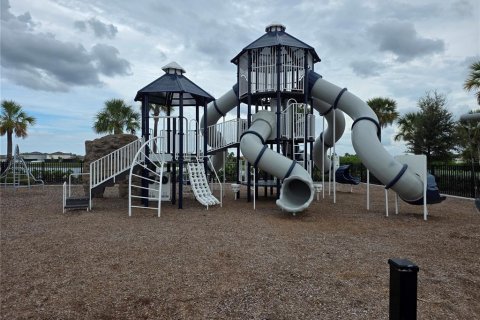 Casa en venta en Ruskin, Florida, 5 dormitorios, 224.36 m2 № 1911134 - foto 17