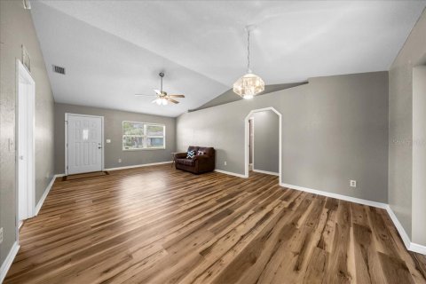 Villa ou maison à vendre à Belleview, Floride: 3 chambres, 121.05 m2 № 2400083 - photo 8