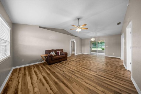 Villa ou maison à vendre à Belleview, Floride: 3 chambres, 121.05 m2 № 2400083 - photo 6