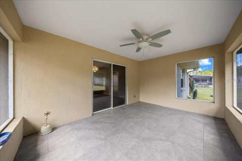 Villa ou maison à vendre à Belleview, Floride: 3 chambres, 121.05 m2 № 2400083 - photo 25