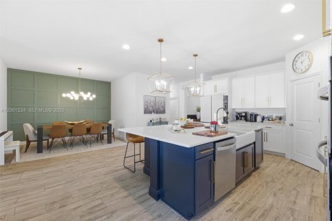 Villa ou maison à vendre à Winter Garden, Floride: 4 chambres, 208.1 m2 № 2065722 - photo 12