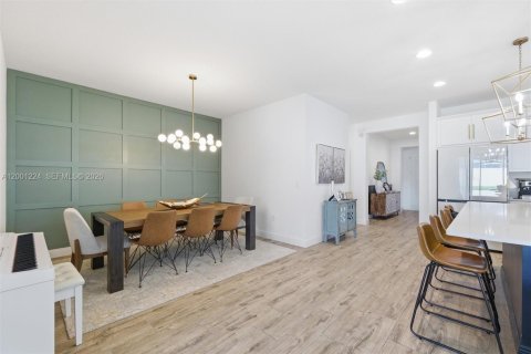 Villa ou maison à vendre à Winter Garden, Floride: 4 chambres, 208.1 m2 № 2065722 - photo 13