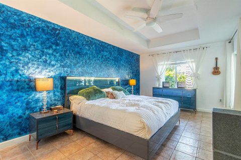 Снять в аренду виллу или дом в Майами, Флорида 3 спальни, 176.61м2, № 1974269 - фото 16