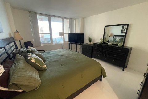 Copropriété à louer à Hollywood, Floride: 1 chambre, 83.61 m2 № 2184710 - photo 5
