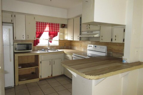 Commercial property in Lakeland, Florida 4 bedrooms, 184.41 sq.m. № 2198411 - photo 14