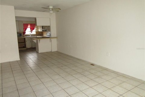 Commercial property in Lakeland, Florida 4 bedrooms, 184.41 sq.m. № 2198411 - photo 15
