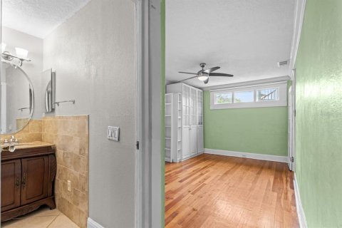 Villa ou maison à vendre à Orlando, Floride: 2 chambres, 120.87 m2 № 2406754 - photo 21