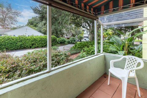 Villa ou maison à vendre à Orlando, Floride: 2 chambres, 120.87 m2 № 2406754 - photo 13