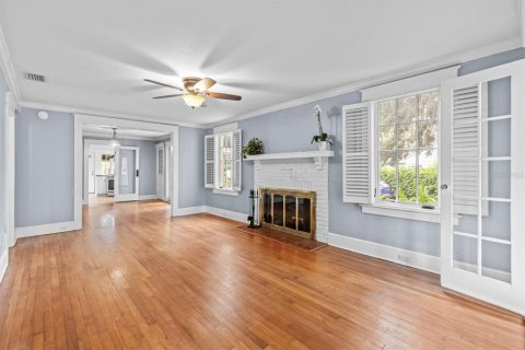 Villa ou maison à vendre à Orlando, Floride: 2 chambres, 120.87 m2 № 2406754 - photo 4