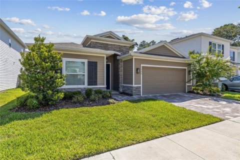 House in Newberry, Florida 4 bedrooms, 183.95 sq.m. № 1916228 - photo 2