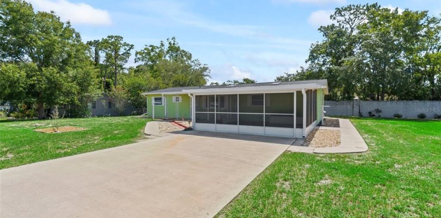 Casa en Ocala, Florida 3 dormitorios, 135.27 m2 № 1785316