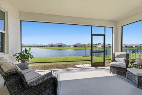 Villa ou maison à vendre à Bradenton, Floride: 4 chambres, 261.06 m2 № 2421611 - photo 17