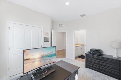 Villa ou maison à vendre à Bradenton, Floride: 4 chambres, 261.06 m2 № 2421611 - photo 28