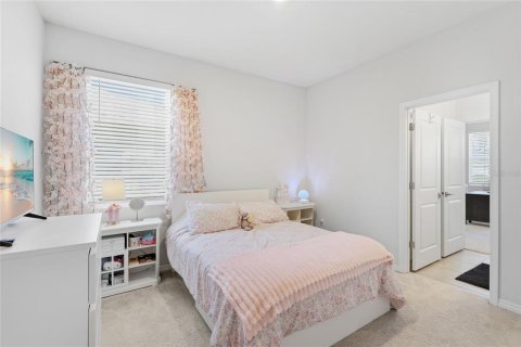 Villa ou maison à vendre à Bradenton, Floride: 4 chambres, 261.06 m2 № 2421611 - photo 25