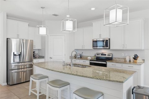 Villa ou maison à vendre à Bradenton, Floride: 4 chambres, 261.06 m2 № 2421611 - photo 13