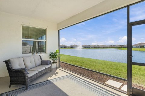Villa ou maison à vendre à Bradenton, Floride: 4 chambres, 261.06 m2 № 2421611 - photo 18