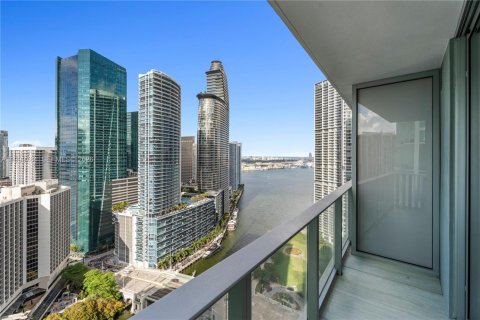 Studio à Condo à Miami, Floride № 2170100