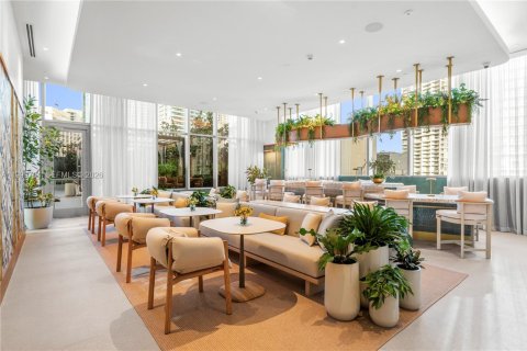 Copropriété à louer à Miami, Floride № 2170100 - photo 13