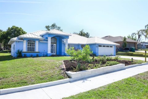 Villa ou maison à vendre à Deltona, Floride: 3 chambres, 157.47 m2 № 2094082 - photo 10
