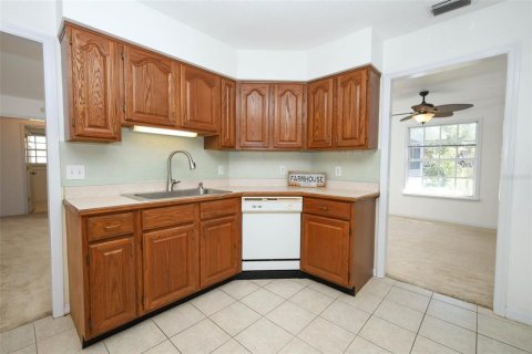 Villa ou maison à vendre à Deltona, Floride: 3 chambres, 157.47 m2 № 2094082 - photo 19