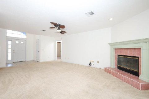 Villa ou maison à vendre à Deltona, Floride: 3 chambres, 157.47 m2 № 2094082 - photo 12