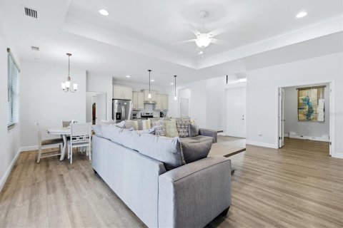 Casa en venta en North Port, Florida, 3 dormitorios, 157.19 m2 № 2104474 - foto 12