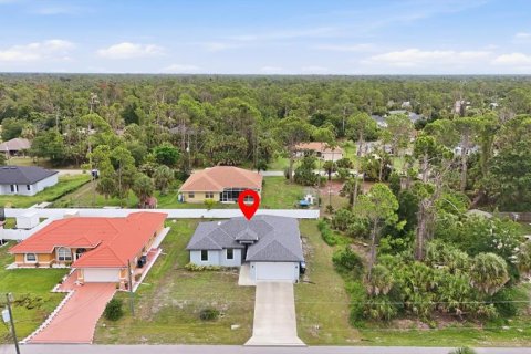 Casa en venta en North Port, Florida, 3 dormitorios, 157.19 m2 № 2104474 - foto 2