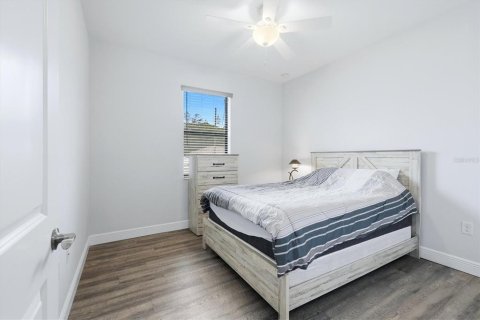 Casa en venta en North Port, Florida, 3 dormitorios, 157.19 m2 № 2104474 - foto 29