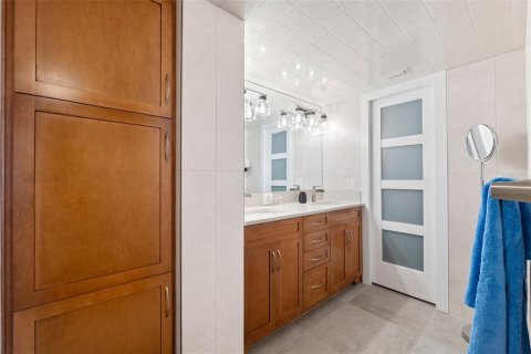Купить кондоминиум в Галфпорта, Флорида 4 комнаты, 137.12м2, № 1586638 - фото 20