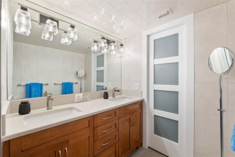 Купить кондоминиум в Галфпорта, Флорида 4 комнаты, 137.12м2, № 1586638 - фото 17