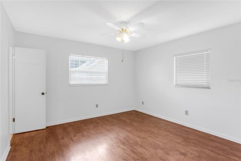 Villa ou maison à louer à Tampa, Floride: 3 chambres, 151.24 m2 № 1810696 - photo 23