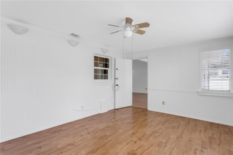 Villa ou maison à louer à Tampa, Floride: 3 chambres, 151.24 m2 № 1810696 - photo 15