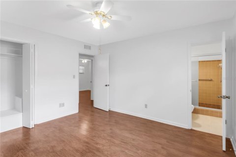 Villa ou maison à louer à Tampa, Floride: 3 chambres, 151.24 m2 № 1810696 - photo 25