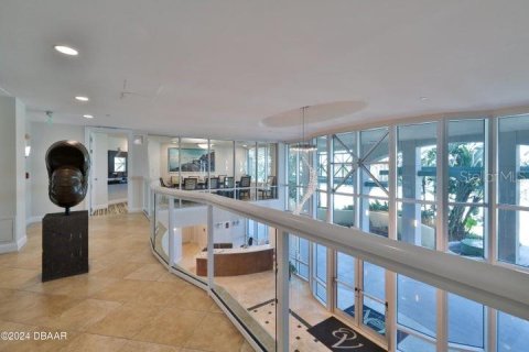 Condominio en venta en Daytona Beach, Florida, 2 dormitorios, 198.44 m2 № 1722979 - foto 5
