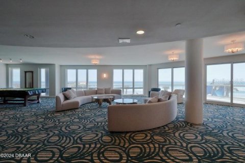 Condominio en venta en Daytona Beach, Florida, 2 dormitorios, 198.44 m2 № 1722979 - foto 14