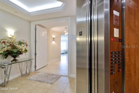 Condominio en venta en Daytona Beach, Florida, 2 dormitorios, 198.44 m2 № 1722979 - foto 18