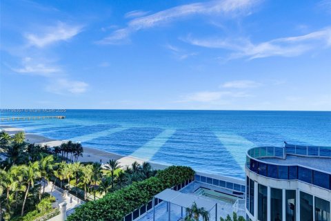 Condominio en venta en Sunny Isles Beach, Florida, 3 dormitorios, 183.85 m2 № 1939353 - foto 11