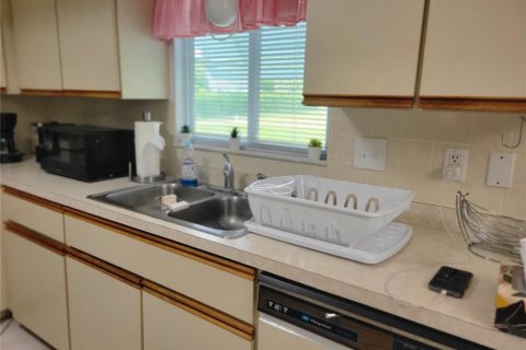 Casa en venta en Ocala, Florida, 2 dormitorios, 115.94 m2 № 1824383 - foto 5