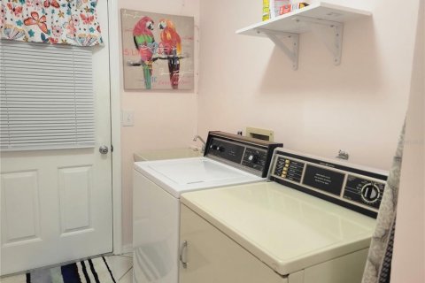 Casa en venta en Ocala, Florida, 2 dormitorios, 115.94 m2 № 1824383 - foto 4