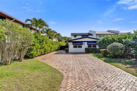 Touwnhouse à louer à Fort Lauderdale, Floride: 3 chambres, 162.02 m2 № 2049368 - photo 2