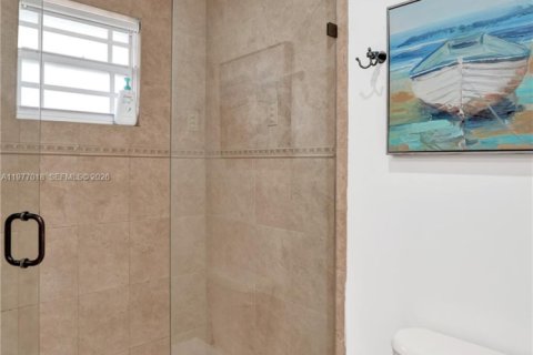Touwnhouse à louer à Fort Lauderdale, Floride: 3 chambres, 162.02 m2 № 2049368 - photo 27
