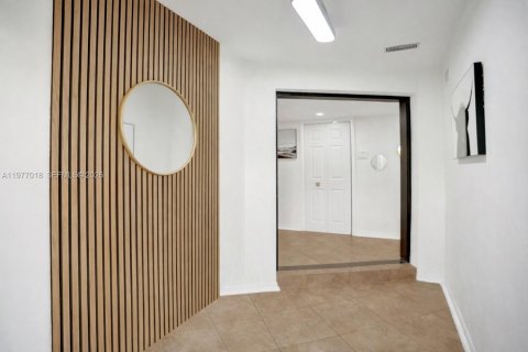 Touwnhouse à louer à Fort Lauderdale, Floride: 3 chambres, 162.02 m2 № 2049368 - photo 8