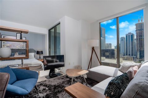 Condominio en venta en Miami, Florida, 50.63 m2 № 1766343 - foto 2